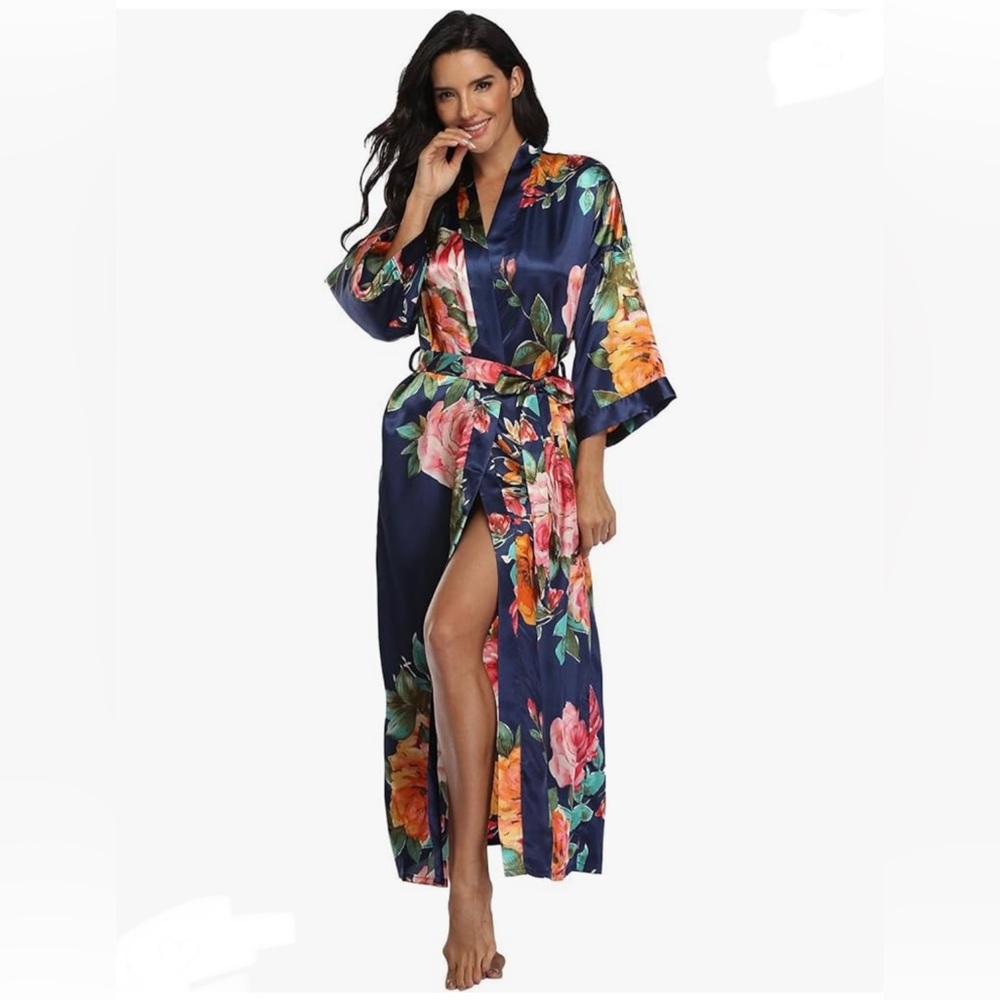 NWT!! Kimono Long Robe, Belted, Blue w/Large Floral Print, XL-XXL
